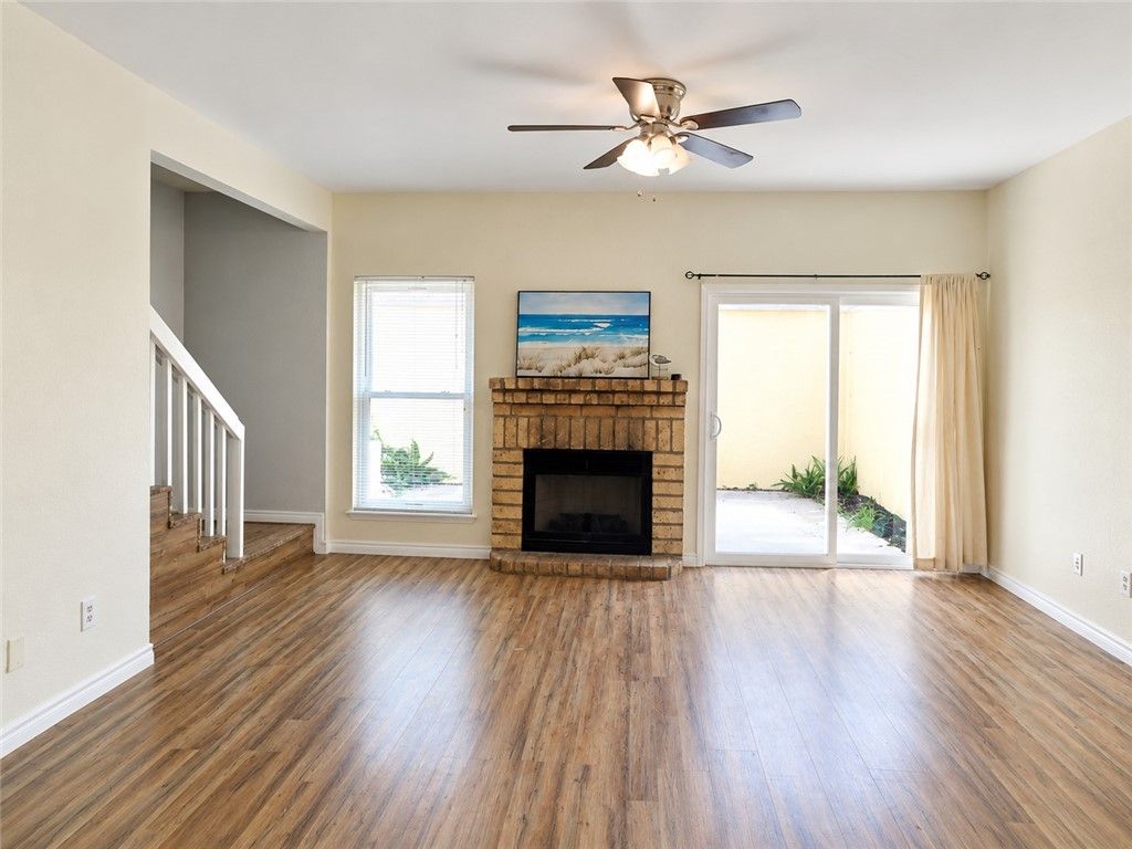 2809 Saint Joseph St L, Corpus Christi, TX 78418 — photo 4