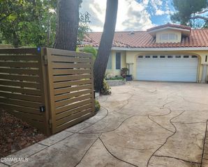 2084 Hillsbury Road, Westlake Village, CA 91361