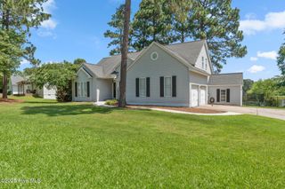 116 Pinesage Drive, West End, NC 27376