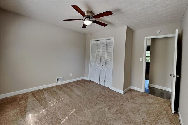 4049 Evelyn Drive, Powder Springs, GA 30127