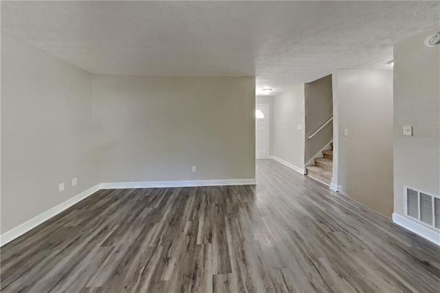 4049 Evelyn Drive, Powder Springs, GA 30127