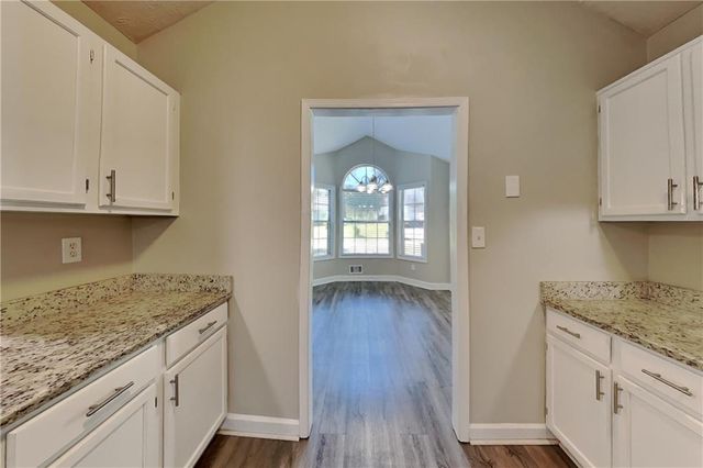 4049 Evelyn Drive, Powder Springs, GA 30127