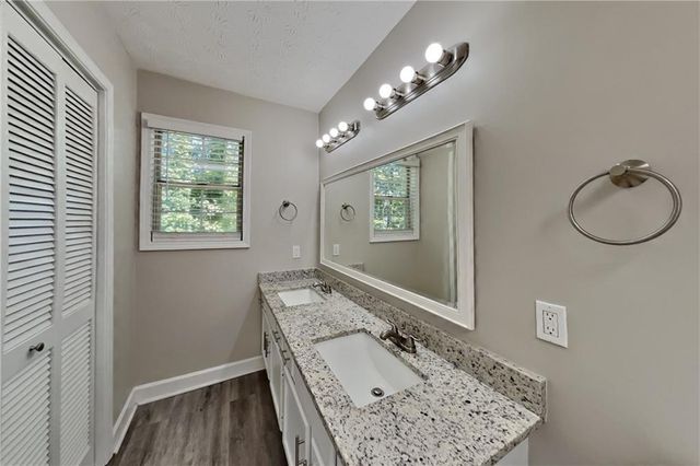 4049 Evelyn Drive, Powder Springs, GA 30127