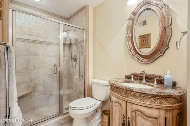 1602 Gardiner Ln APT 120, Louisville, KY 40205