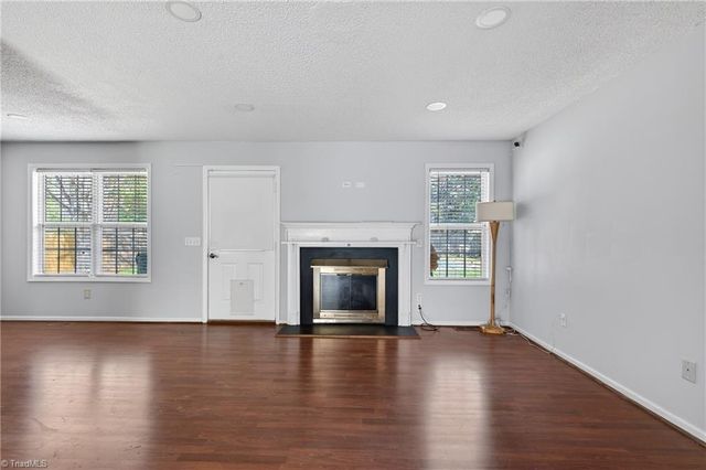 11 Oak Meadow Lane, Thomasville, NC 27360