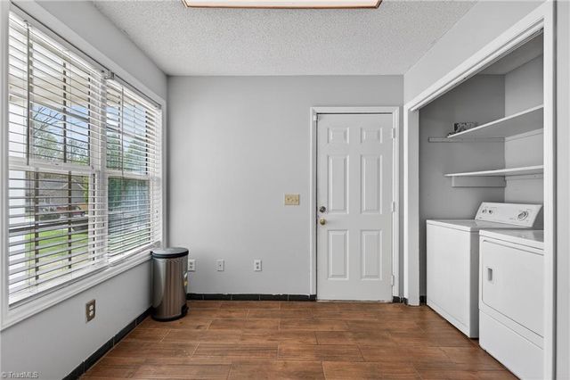 11 Oak Meadow Lane, Thomasville, NC 27360