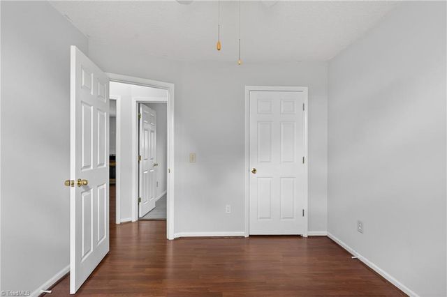 11 Oak Meadow Lane, Thomasville, NC 27360