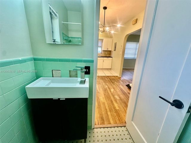 2325 Fillmore St 2, Hollywood, FL 33020