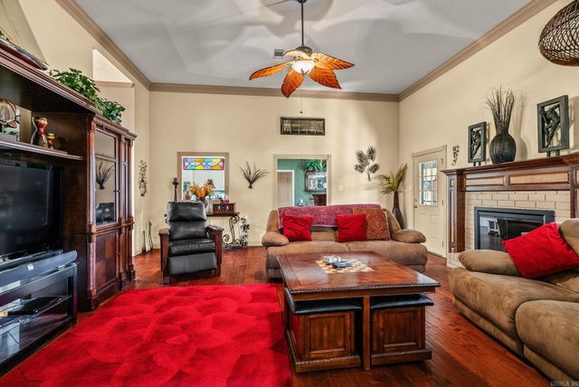 1940 Royal, Conway, AR 72032