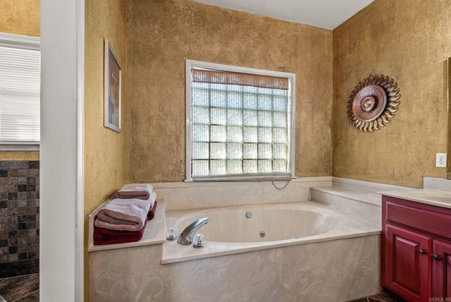 1940 Royal, Conway, AR 72032