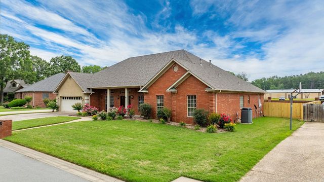 1940 Royal, Conway, AR 72032