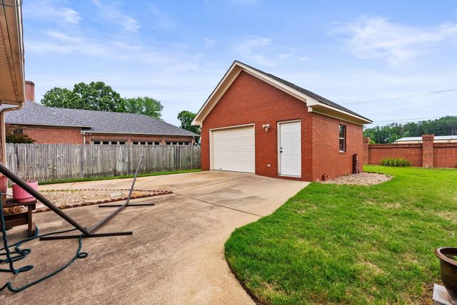 1940 Royal, Conway, AR 72032