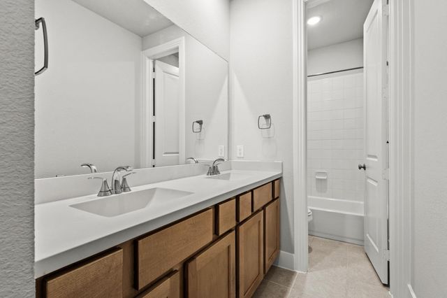 4212 Savannah Court, Denison, TX 75020