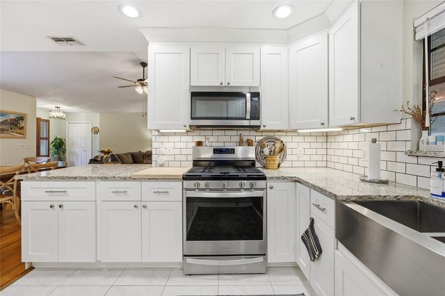 1525 SE 43RD AVENUE, Ocala, FL 34471