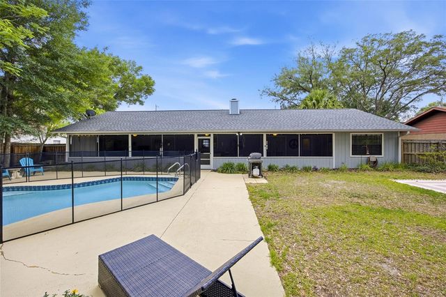 1525 SE 43RD AVENUE, Ocala, FL 34471