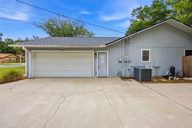 1525 SE 43RD AVENUE, Ocala, FL 34471