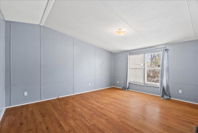 46 W Pine Street, Chatsworth, GA 30705