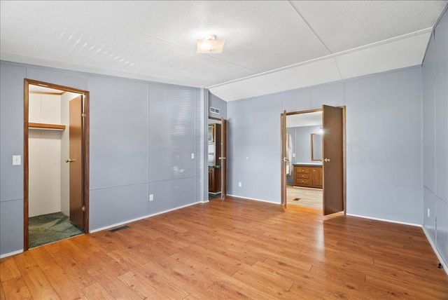 46 W Pine Street, Chatsworth, GA 30705