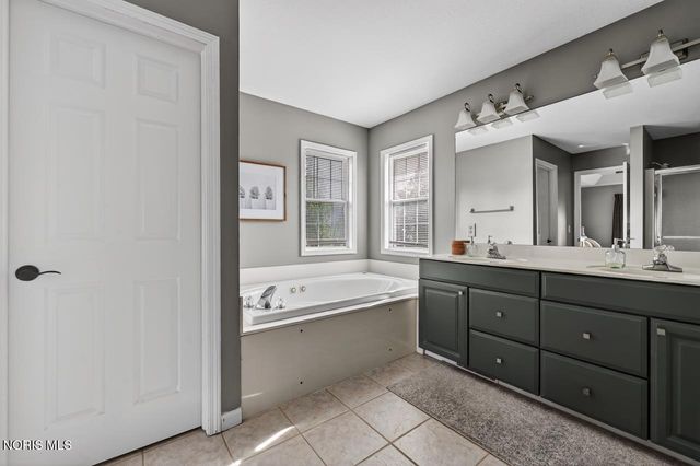 2550 Live Oak Road, Sylvania, OH 43560