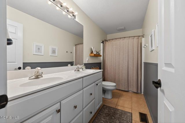 2550 Live Oak Road, Sylvania, OH 43560