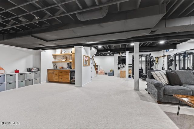 2550 Live Oak Road, Sylvania, OH 43560