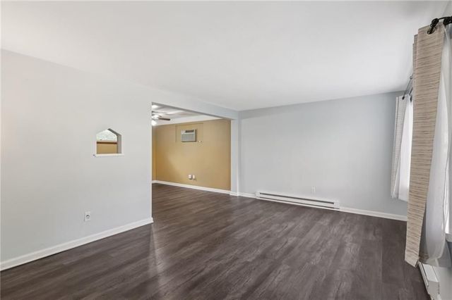 723 Elwell Ave, West Mifflin, PA 15122