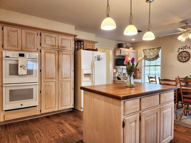 522 Christine DR, Bullard, TX 75757