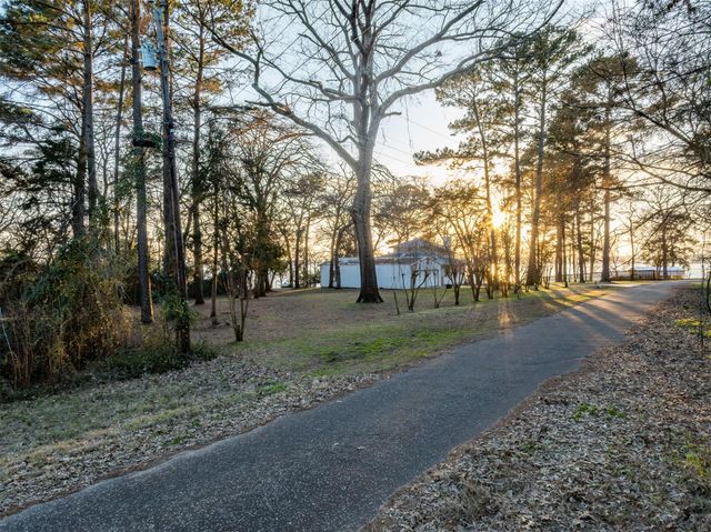 522 Christine DR, Bullard, TX 75757