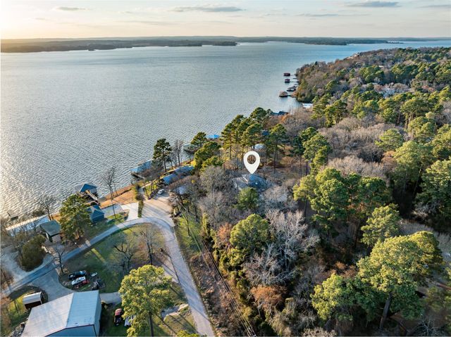 522 Christine DR, Bullard, TX 75757