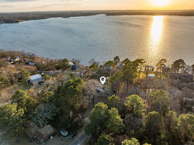 522 Christine DR, Bullard, TX 75757