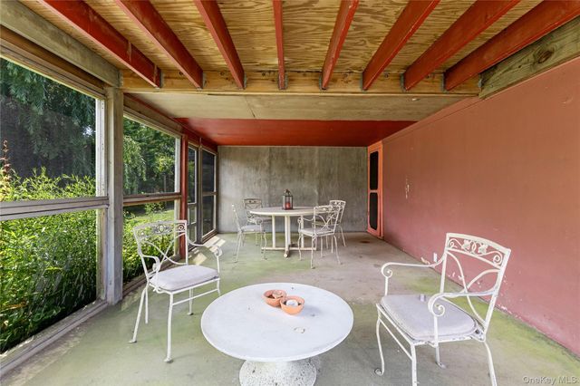 11 Ocean Walk, West Gilgo Beach, NY 11702