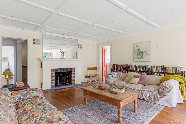 11 Ocean Walk, West Gilgo Beach, NY 11702