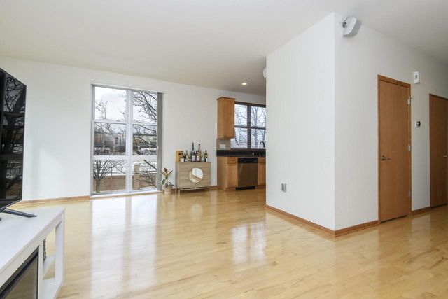 2114 N Commerce STREET, Milwaukee, WI 53212