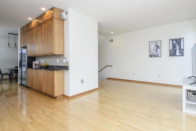 2114 N Commerce STREET, Milwaukee, WI 53212