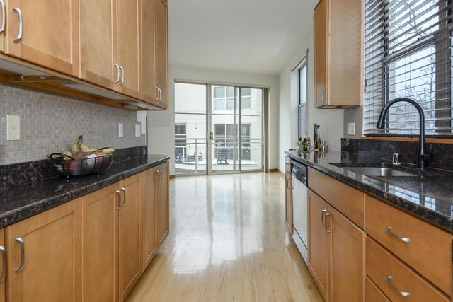 2114 N Commerce STREET, Milwaukee, WI 53212