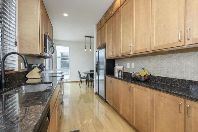 2114 N Commerce STREET, Milwaukee, WI 53212