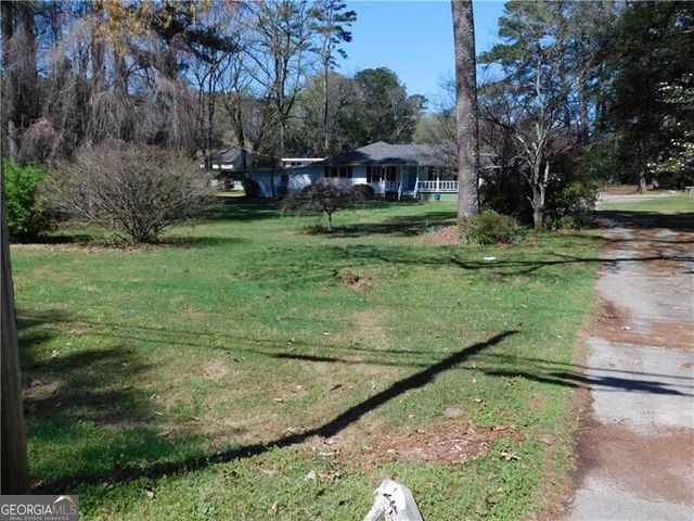 5265 Five Forks Trickum Road SW, Lilburn, GA 30047