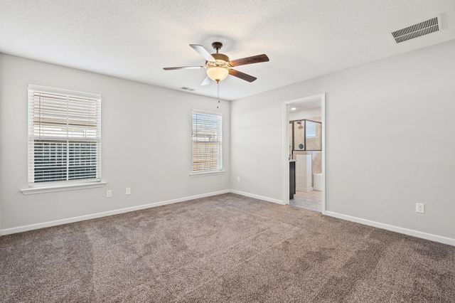 1074 CARIB LOOP W, Cordova, TN 38018