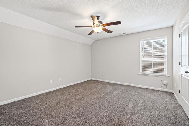 1074 CARIB LOOP W, Cordova, TN 38018