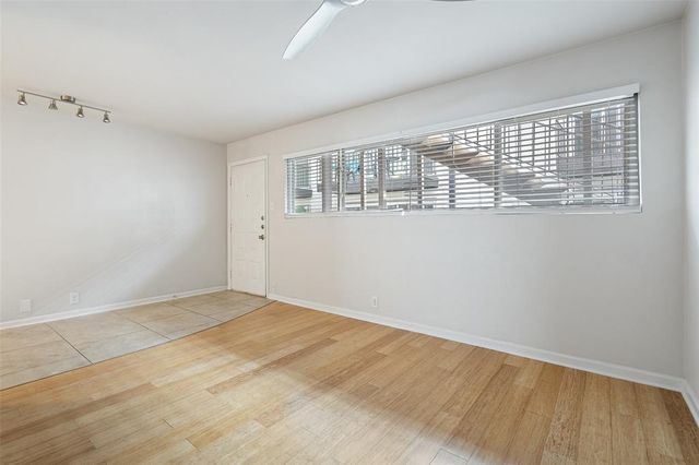 2404 Longview ST 105, Austin, TX 78705