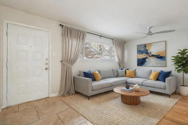 2404 Longview ST 105, Austin, TX 78705