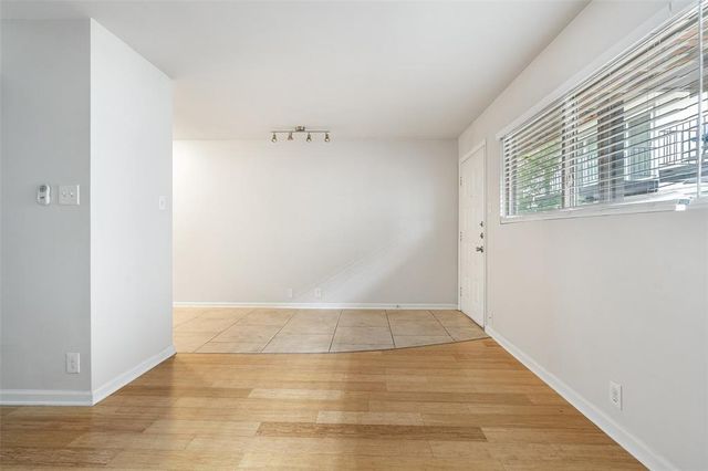 2404 Longview ST 105, Austin, TX 78705