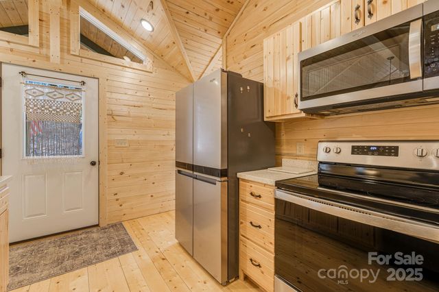 81 Delind Drive, Mill Spring, NC 28756