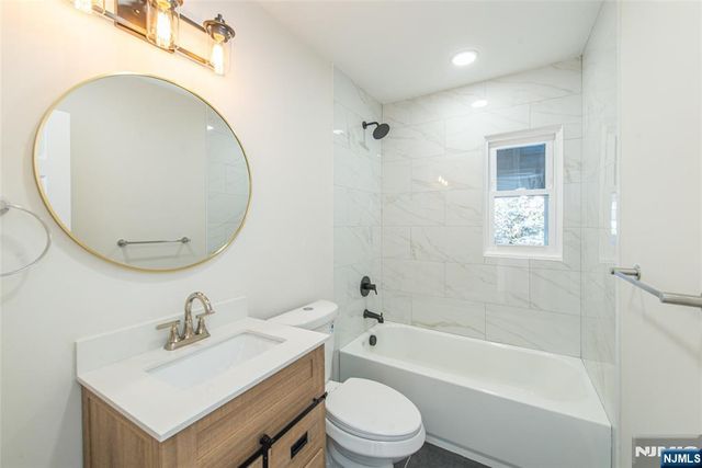 64 Harwich, Dumont, NJ 07628