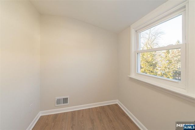 64 Harwich, Dumont, NJ 07628