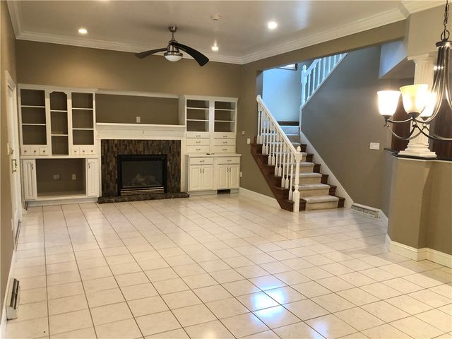 87 FARMVIEW DR, South Union Twp, PA 15401