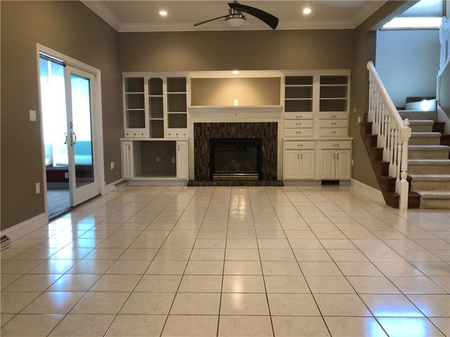 87 FARMVIEW DR, South Union Twp, PA 15401