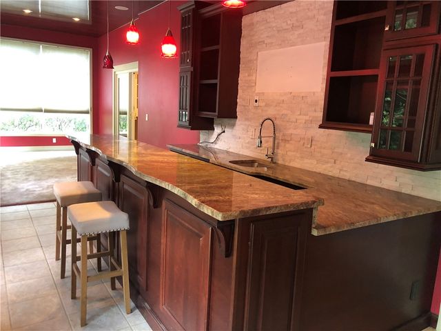 87 FARMVIEW DR, South Union Twp, PA 15401