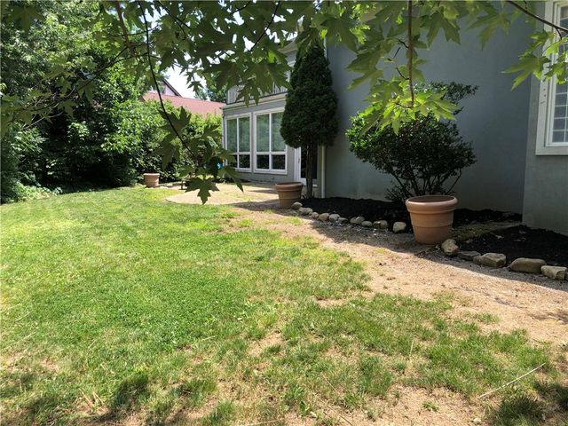 87 FARMVIEW DR, South Union Twp, PA 15401