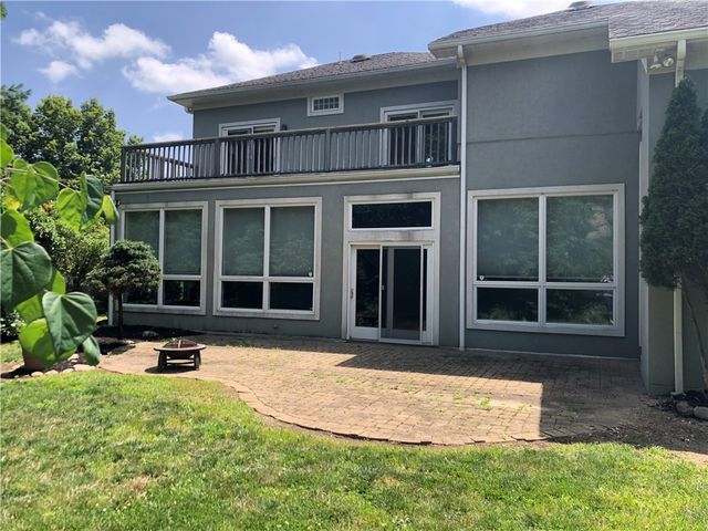 87 FARMVIEW DR, South Union Twp, PA 15401